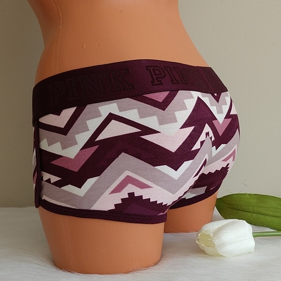 XS PINK VICTORIA'S SECRET LOGO BOYSHORT.nwt - Picture 2 of 4